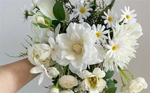 2023年金牛座会跳槽吗职业发展趋势分析