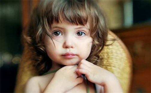 陈姓男孩五行八字取名：清新自然好名字推荐